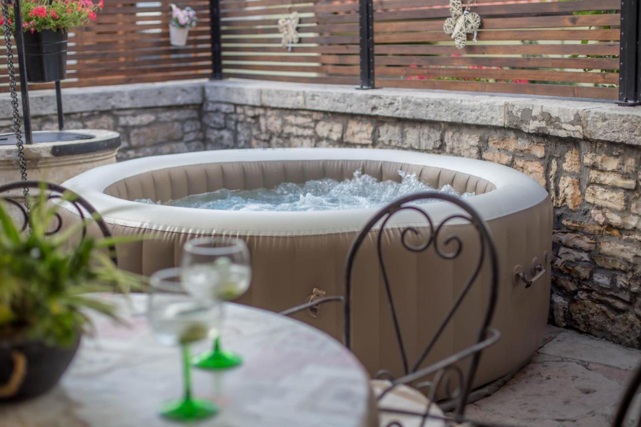 Stara Kuca Apartamento Heki Exterior foto